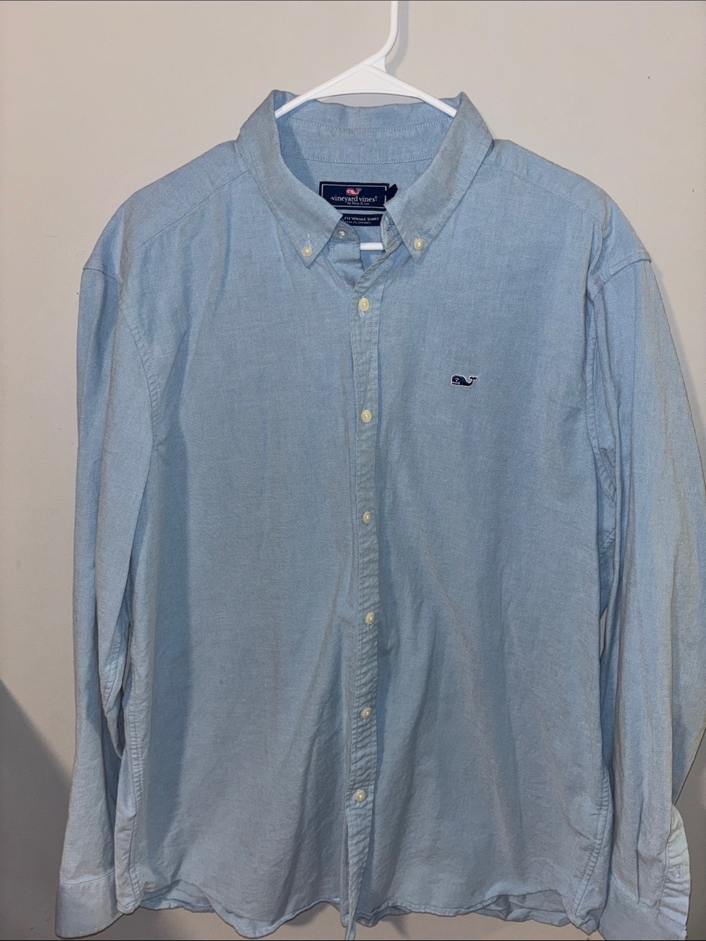 Vineyard Vines Men’s Light Blue Button-Down Shirt